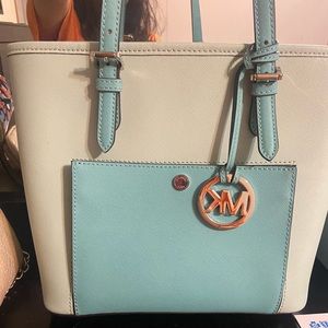 Turquoise Michael Kors toe bag